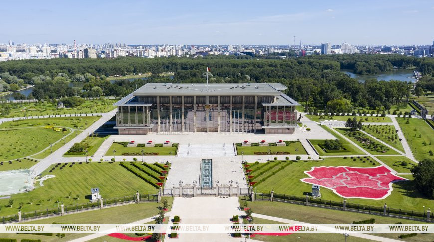 Фота з архіва