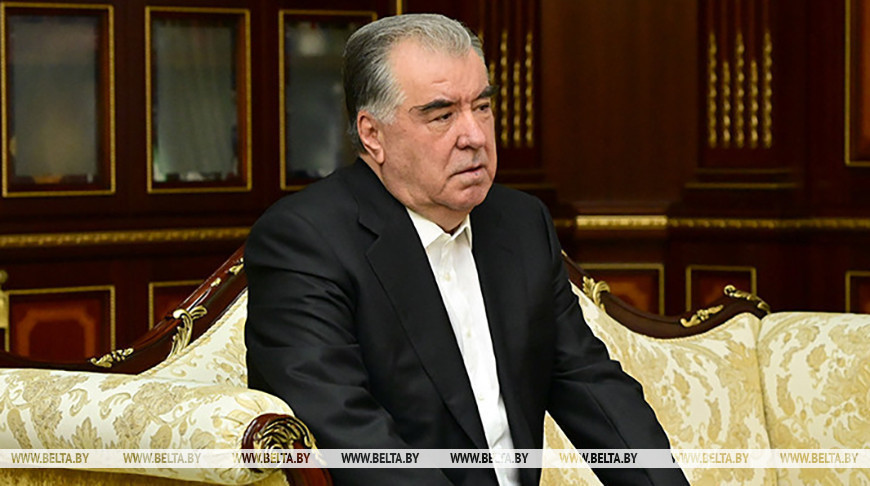 Эмамалі Рахмон. Фота з архіва