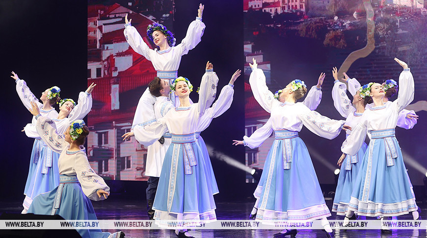 Фота з архіва