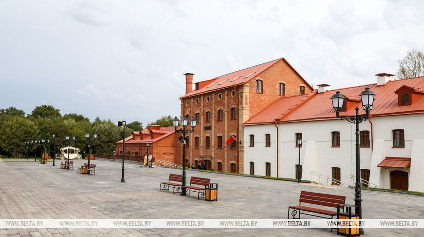 Фота з архіва