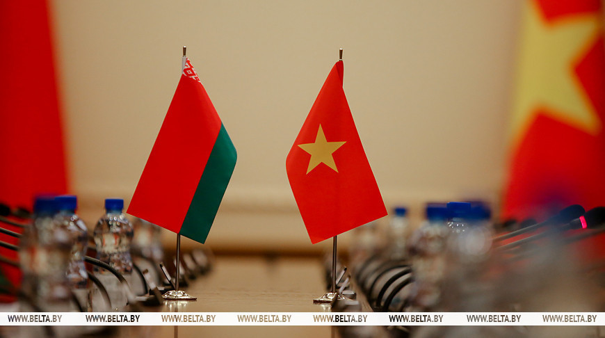 Фота з архіва