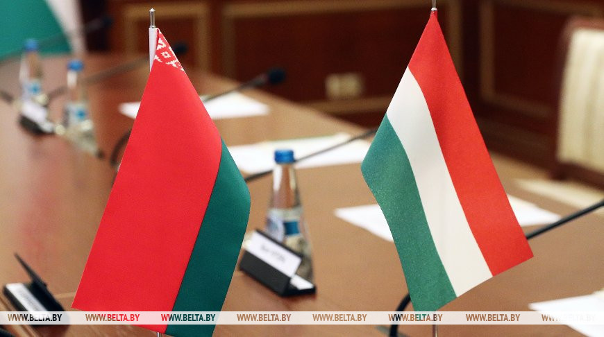 Фота з архіва