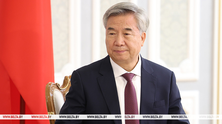 член Пастаяннага камітэта Палітбюро ЦК Камуністычнай партыі Кітая, сакратар Цэнтральнай камісіі па праверцы дысцыпліны КПК Лі Сі