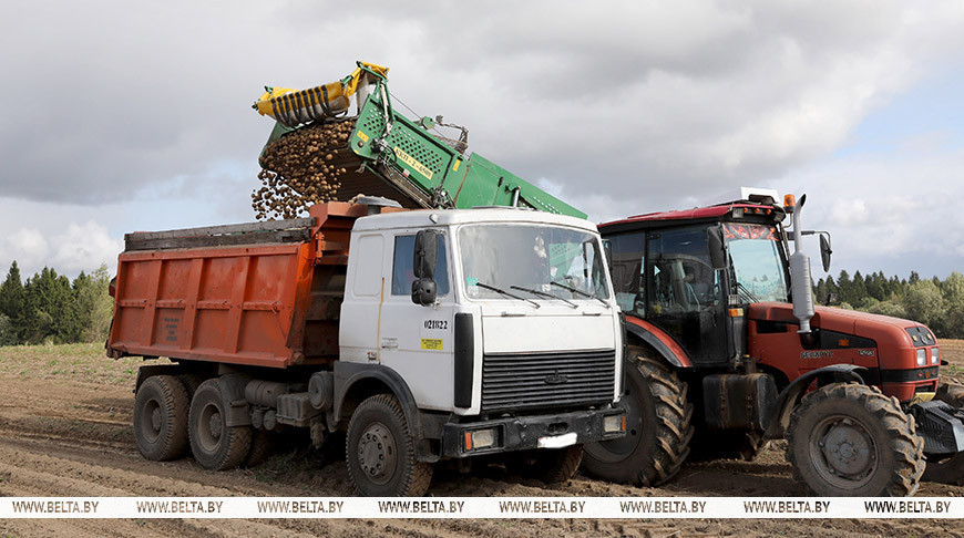 Фота з архіва