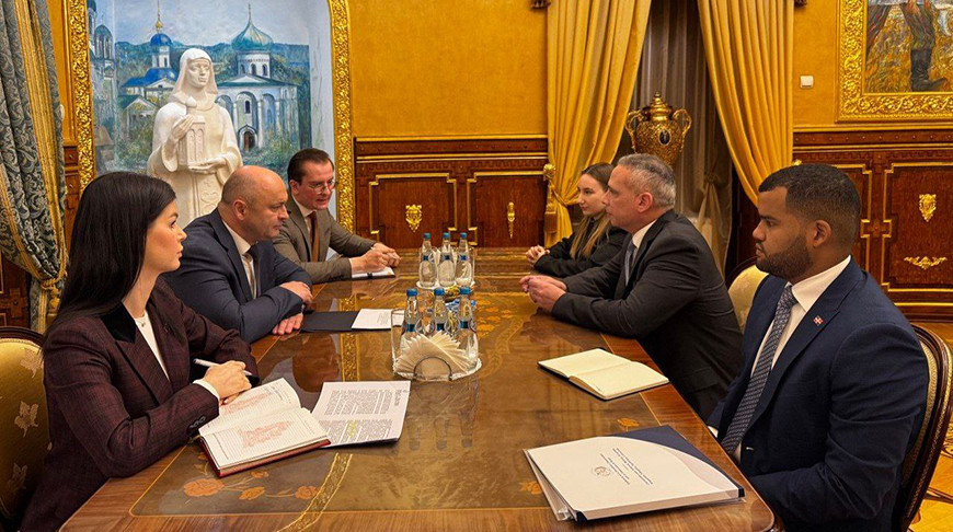 Фота пасольства Беларусі ў Расіі