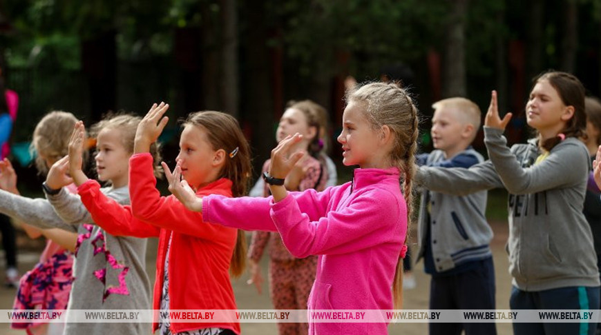 Фота з архіва
