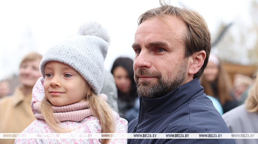 Фота з архіва