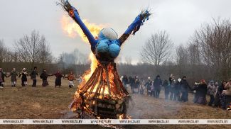 Фота з архіва