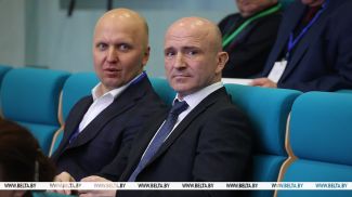 Аляксандр Захарчанка (справа)