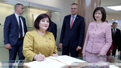 Азербайджанская делегацыя наведала Нацыянальную бібліятэку Беларусі  