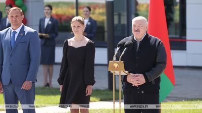 Лукашэнка адкрыў у Дзяржынску новы фізкультурна-аздараўленчы комплекс  
