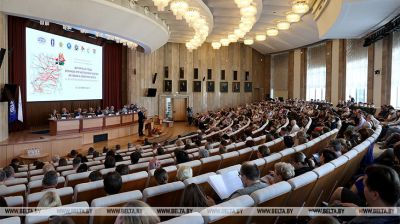 Міжнародны форум да 80-годдзя вызвалення Беларусі праходзіць у НАН