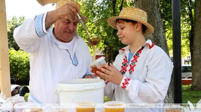 У Полацку адзначылі свята мёду