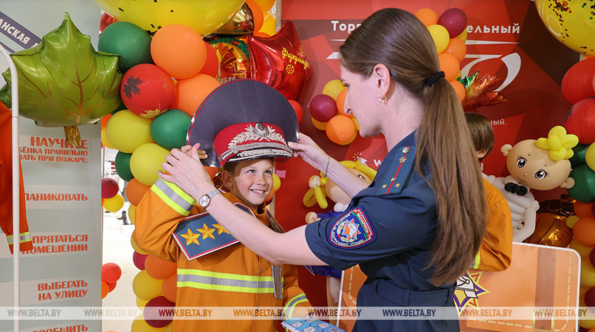 Віцебскія ратавальнікі правялі для дзяцей інтэрактыўны ўрок