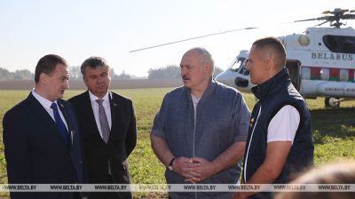 Лукашэнка зрабіў рабочую паездку ў Маладзечанскі раён