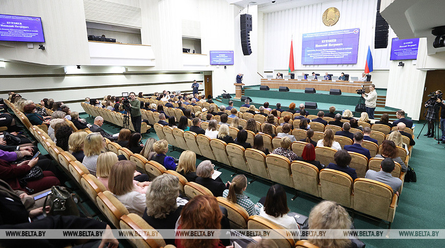 Парламенцкі сход праводзіць у Гродне семінар па ўзгодненай палітыцы Беларусі і Расіі ў сферы культуры