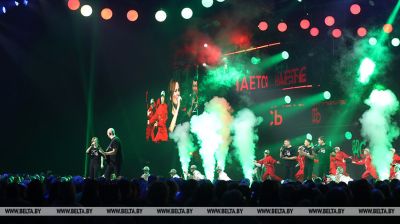 "Час выбраў нас": маляўнічы канцэрт "Марафону адзінства" праходзіць у Баранавічах