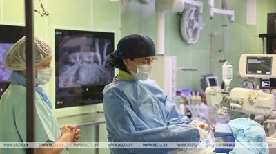 Сучасныя тэхналогіі ў лячэнні сасудзістых захворванняў прадставілі ў мінскім НПЦ