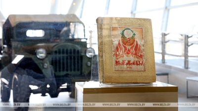 Рукапісны партызанскі часопіс "Пламя" прадставілі ў музеі гісторыі ВАВ