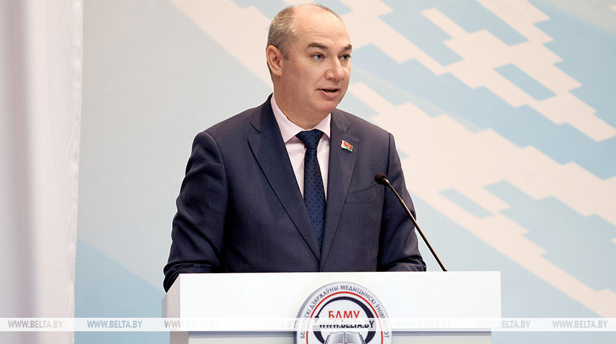 Матэрыяльныя і кадравыя рэсурсы. Хаджаеў аб складніках якаснай і даступнай меддапамогі