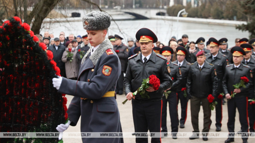 У Мінску ўшанавалі памяць супрацоўнікаў міліцыі, якія загінулі пры выкананні службовага абавязку  