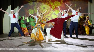 Амаль 500 замежных студэнтаў прынялі ўдзел у фестывалі "Наўруз"у БДУ