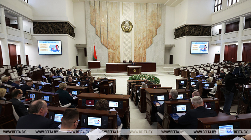 "Зыходная кропка ў вырашэнні задачы па павышэнні даступнасці жылля". Сергяенка аб Канцэпцыі жыллёвай палітыкі