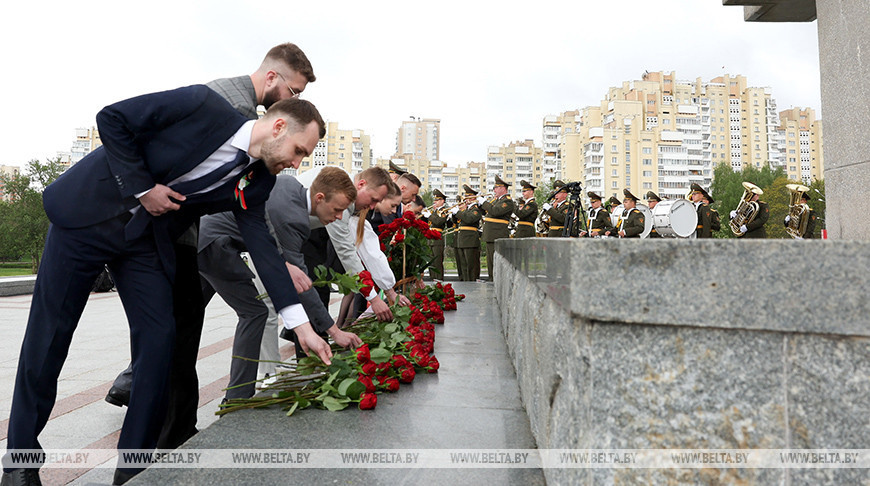 У Мінску праходзіць першае пасяджэнне Маладзёжнага савета пры Палаце прадстаўнікоў