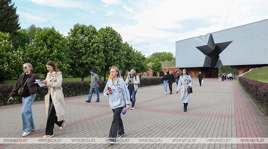 Прадстаўнікі СМІ краін ЕАЭС і СНД наведалі Брэсцкую крэпасць