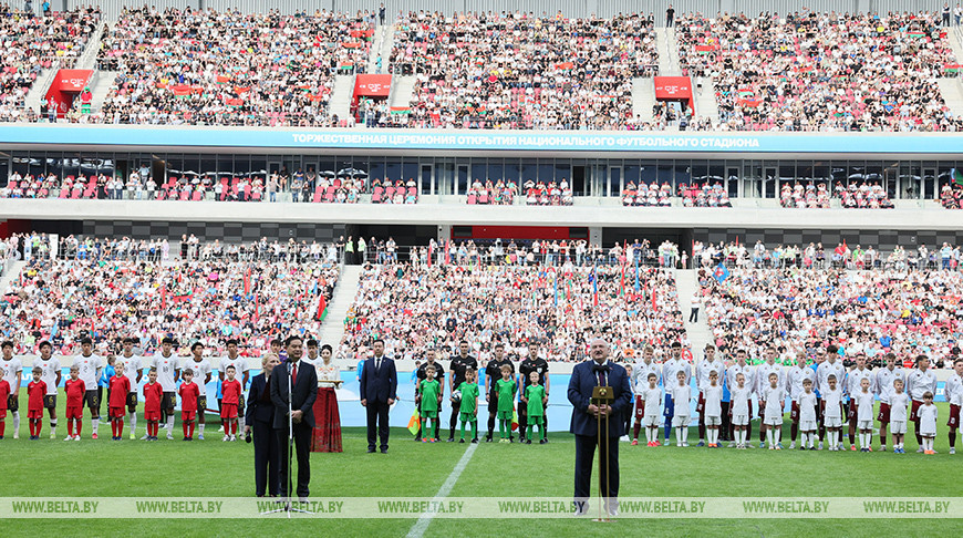 Лукашэнка: Нацыянальны футбольны стадыён будзе сімвалам моцнай беларуска-кітайскай дружбы