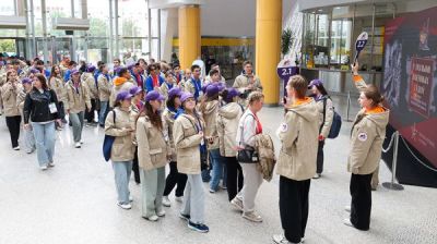 Удзельнікі "Поезда Памяці" наведалі Нацыянальную бібліятэку 