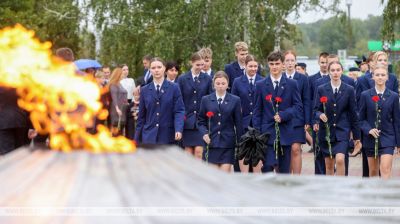 Мітынг на Кургане Славы ў Гродне сабраў больш за 100 пракурорскіх работнікаў