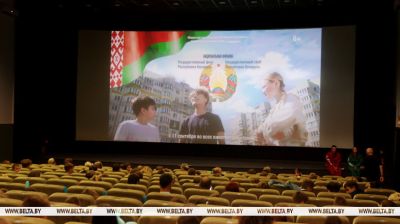 У кінатэатрах Беларусі прайшоў прэм'ерны паказ кінадылогіі "Нашы сімвалы"