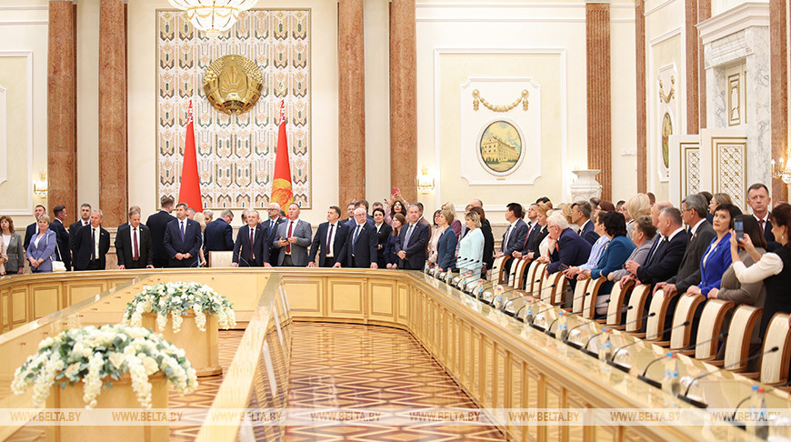 "Тут пішацца гісторыя суверэннай Беларусі". Залы Палаца Незалежнасці ўразілі парламентарыяў