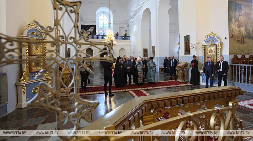 Лукашэнка наведаў Свята-Успенскі Жыровіцкі манастыр