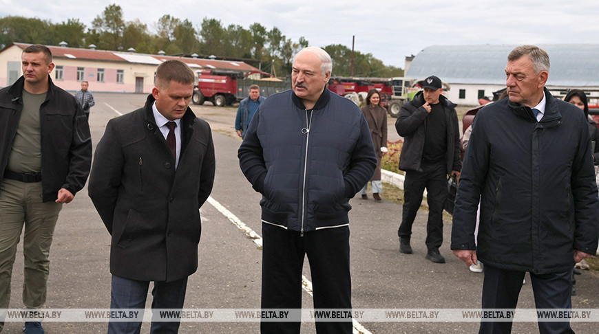 Лукашэнка зрабіў рабочую паездку ў Шклоўскі раён 