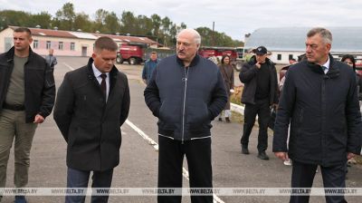 Лукашэнка зрабіў рабочую паездку ў Шклоўскі раён 