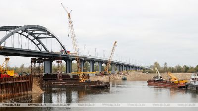 У Мазыры завяршаецца будаўніцтва новага моста цераз Прыпяць