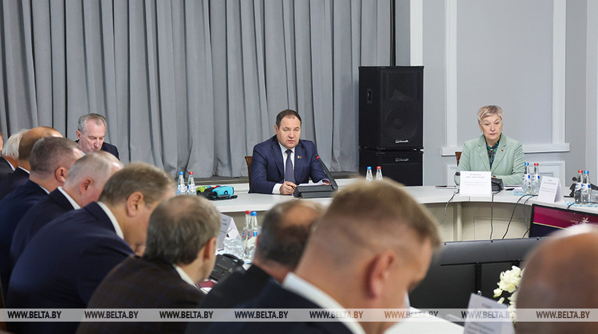 У Мінску абмеркавалі дапрацоўку праекта праграмы сацэканамразвіцця на 2026-2030 гады