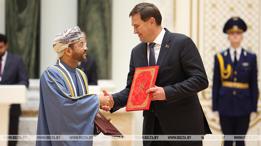 Пакет дакументаў аб супрацоўніцтве падпісаны паміж Беларуссю і Аманам  