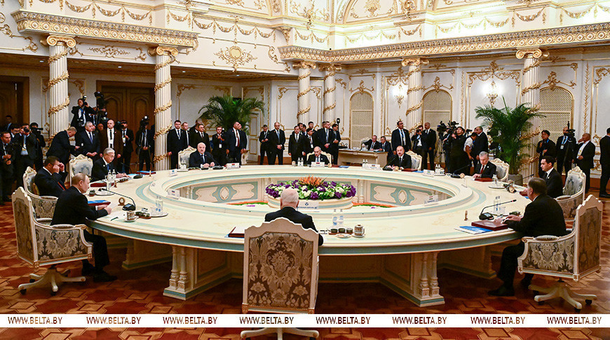 Лукашэнка прымае ўдзел у саміце СНД у сталіцы Таджыкістана