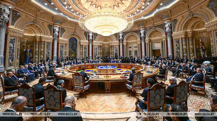 Лідары краін СНД падпісалі пакет дакументаў па выніках саміту ў Душанбэ