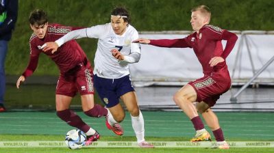 Маладзёжныя зборныя Беларусі і Расіі згулялі ўнічыю на стадыёне "Трактар"