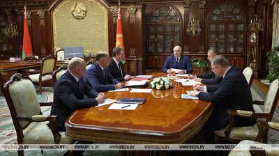 Глабальная абстаноўка ў свеце і адносіны з ЗША сталі тэмамі нарады ў Лукашэнкі