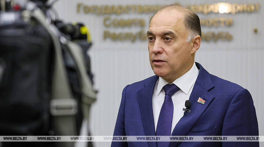 Вальфовіч раскрыў падрабязнасці даклада Прэзідэнту аб праверцы воінскіх часцей і падраздзяленняў