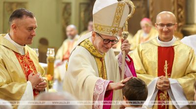 Спецпасланнік Папы Рымскага ўзначаліў літургію на ўрачыстасці з нагоды 100-годдзя Пінскай епархіі