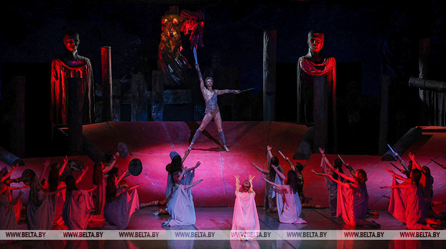 Балет "Спартак" да юбілею народнага артыста Беларусі Антона Краўчанкі прадставілі ў Вялікім тэатры