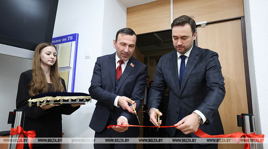 Лабараторыя па падрыхтоўцы спецыялістаў у галіне кібербяспекі адкрылася ў БДУІР