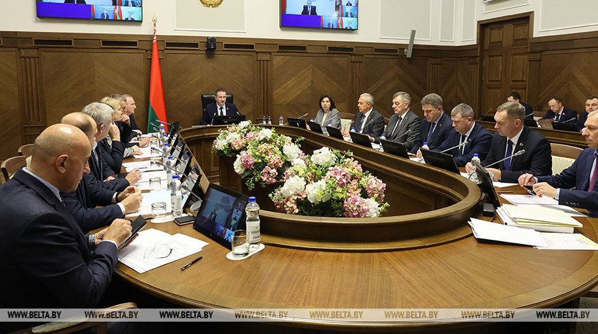 Зверыць гадзіннікі і абмеркаваць ход падрыхтоўкі. Турчын правёў пасяджэнне аргкамітэта УНС
