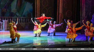 У Вялікім тэатры прайшоў канцэрт для больш як 1 тыс. пажылых людзей  